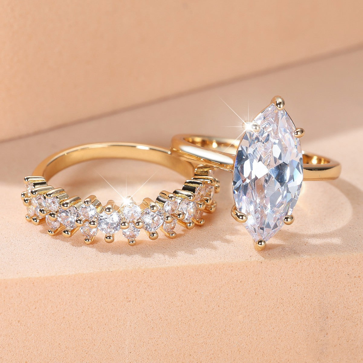 Women's Full Circle White Diamond Ring Set