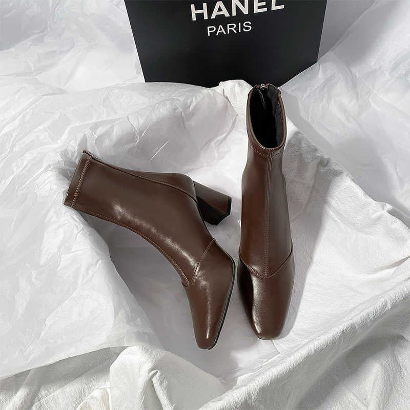 Soft Leather Back Zipper With Velvet To Show Skinny Boots
