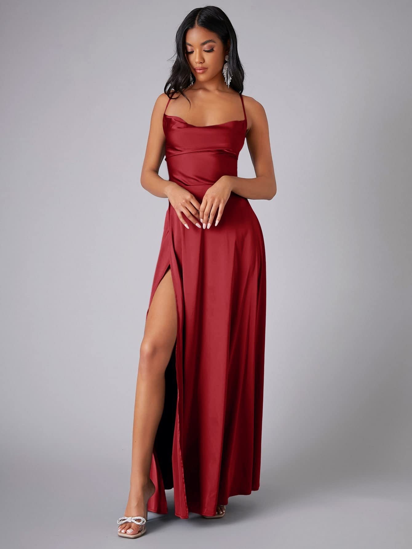 Elegant Satin Bodycon Dress – Backless Slim Fit Party Wear