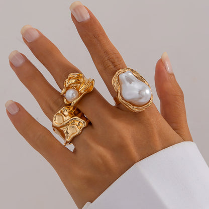 Retro Baroque Style Women's Ring Set