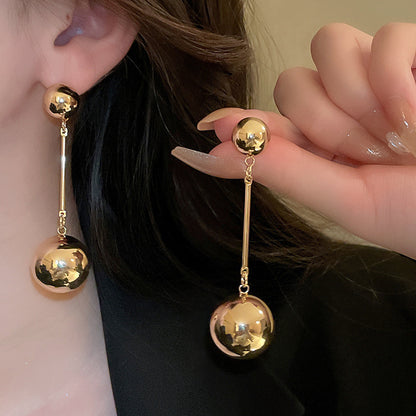 Silver Needle Metallic Heart-shaped Geometric Earrings